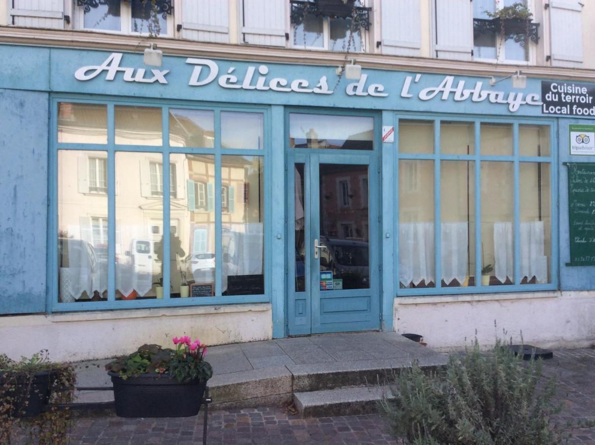 La Chambre De La Tour Orbais Exteriör bild